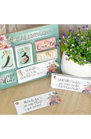 Calendário Permanente de Mesa MDF Verde