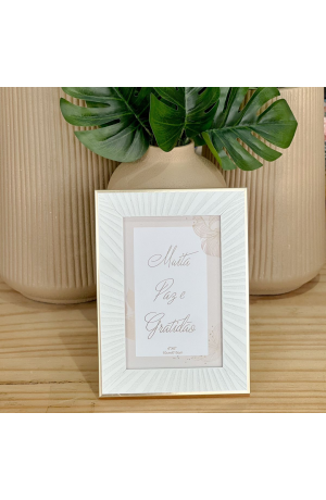 Porta Retrato Branco c/ Borda Dourada 