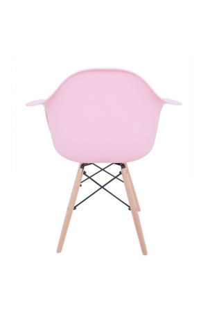 Poltrona Rosa com Base de Madeira Eiffel